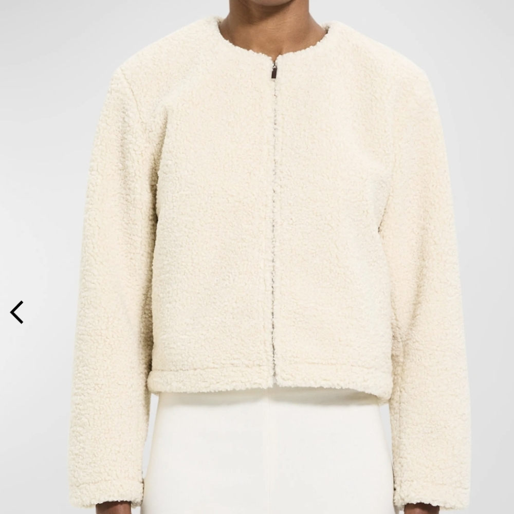 NWOT Theory Cropped Easy Sherpa jacket, size M, cream